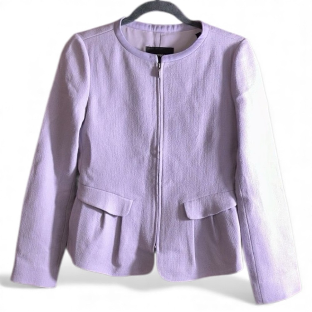 Emporio Armani jacket Women’s Lavender Jacket Size Medium. Beautiful. Authentic